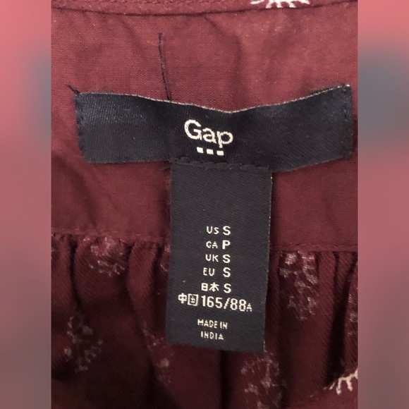 GAP Maroon & White Sleeveless Top Sz S MINT - Picture 6 of 7